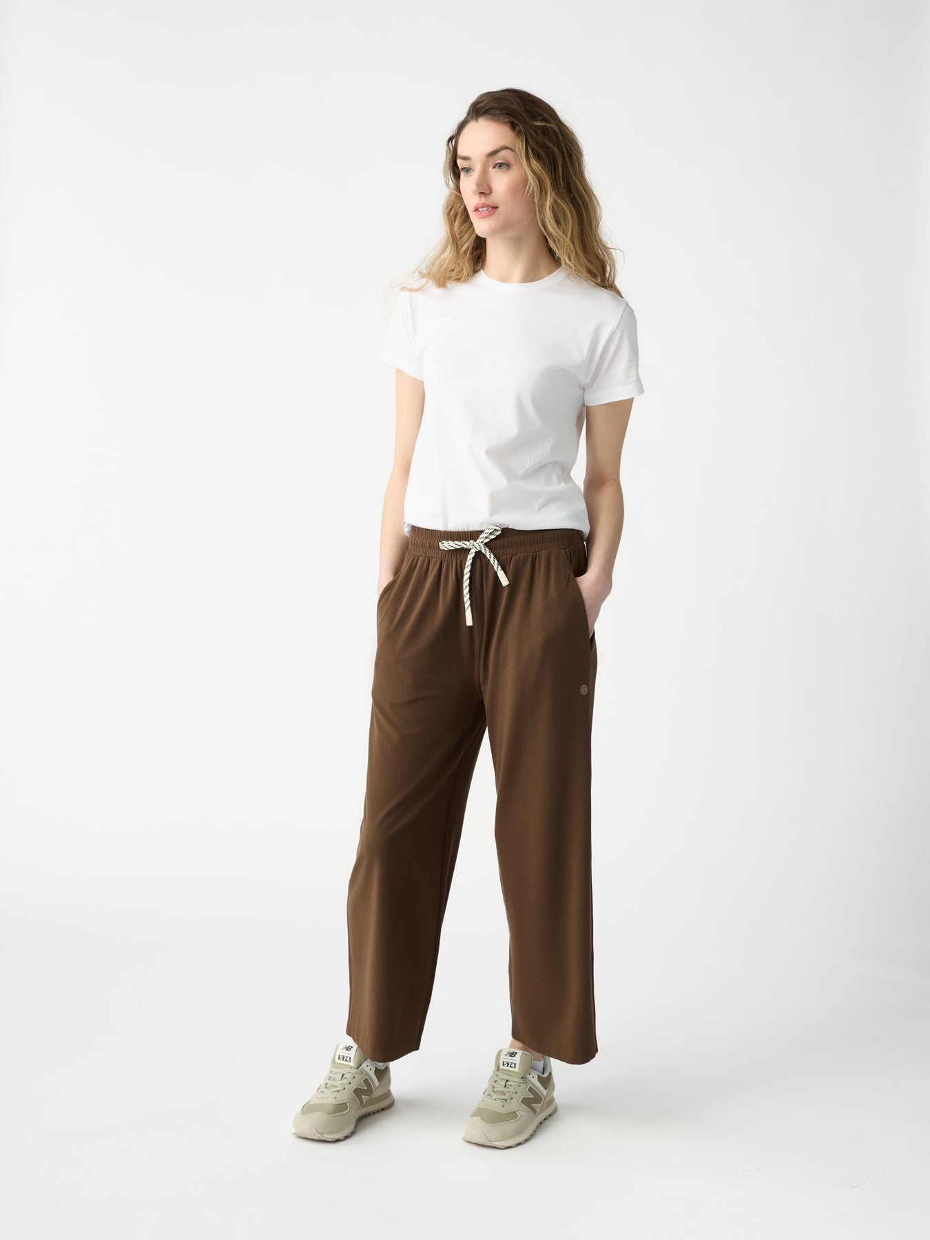 Women's Studio Cropped Wide Leg Pant - Wholesale