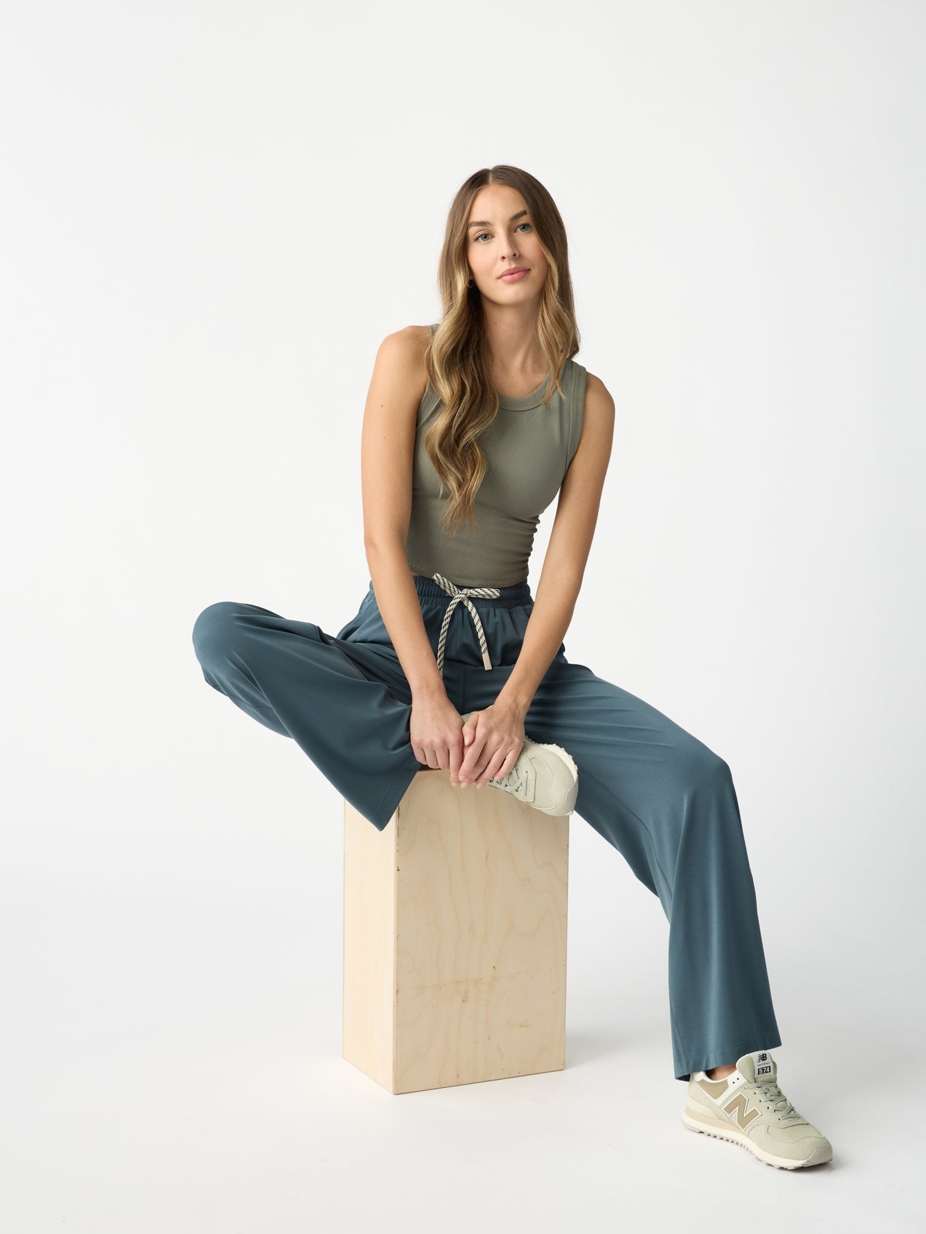 Women's Studio Wide Leg Pant - Wholesale