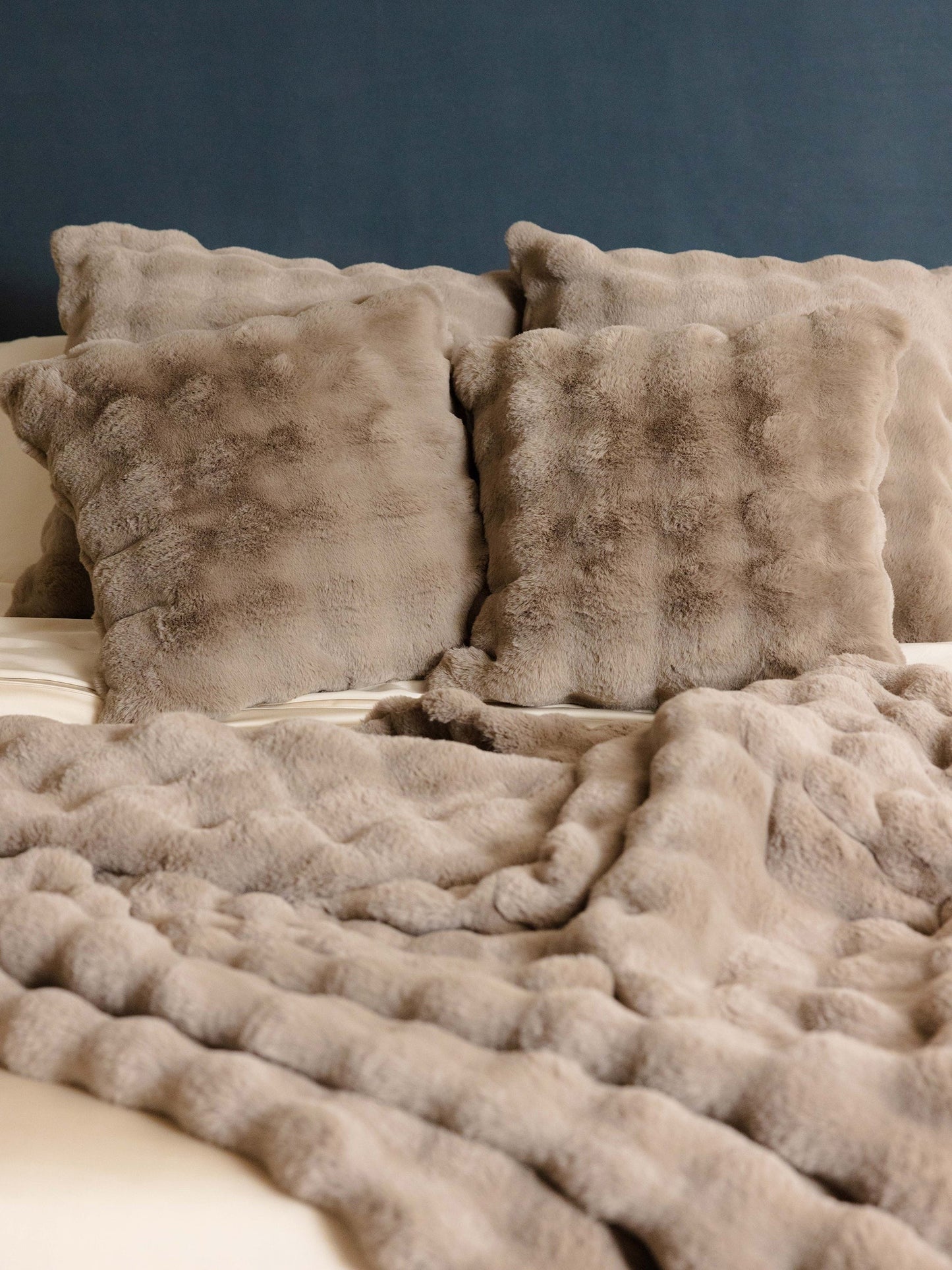 Bubble Cuddle Pillow - Wholesale