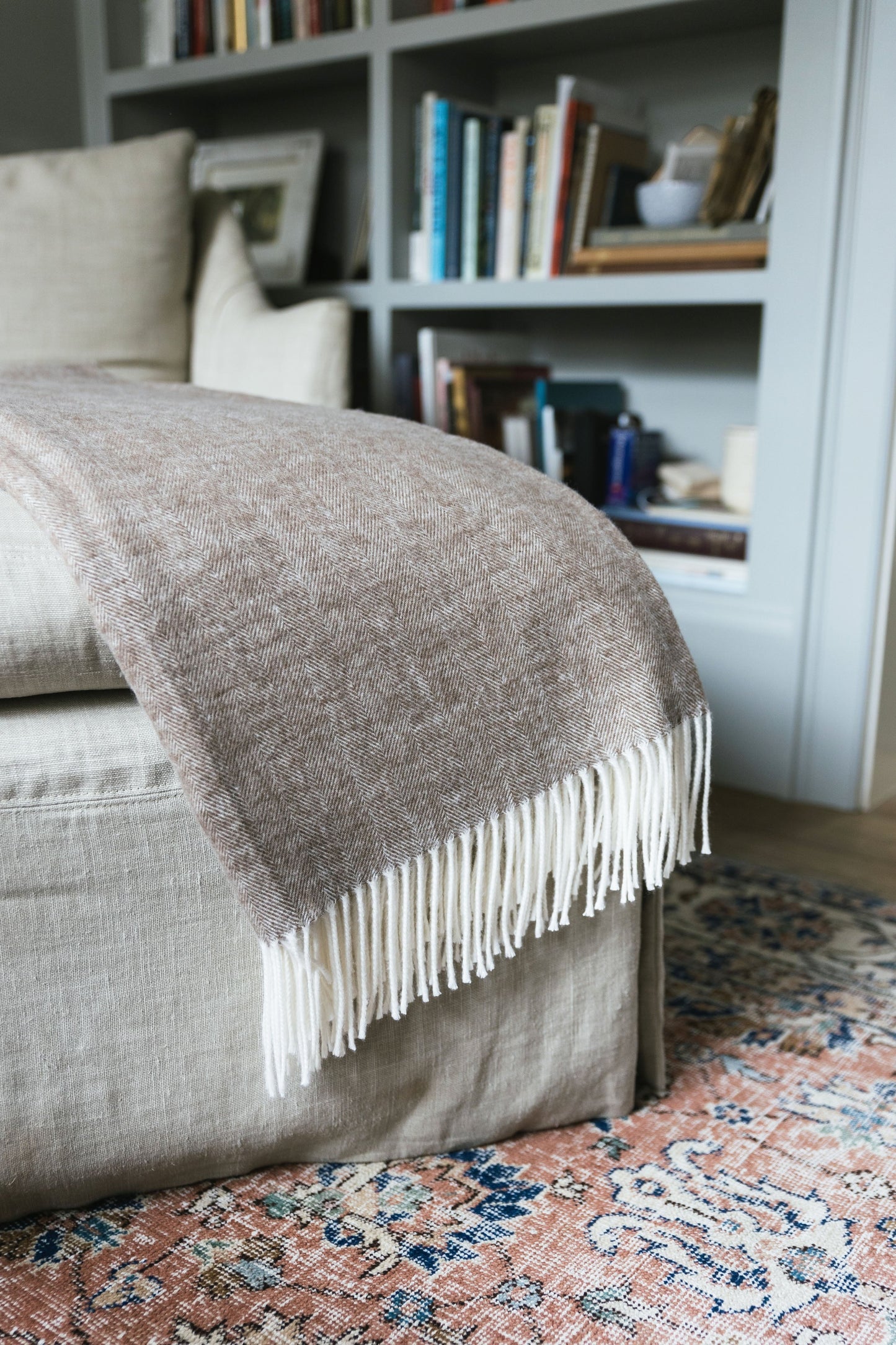 Bamboo Herringbone Tassel Throw - Wholesale