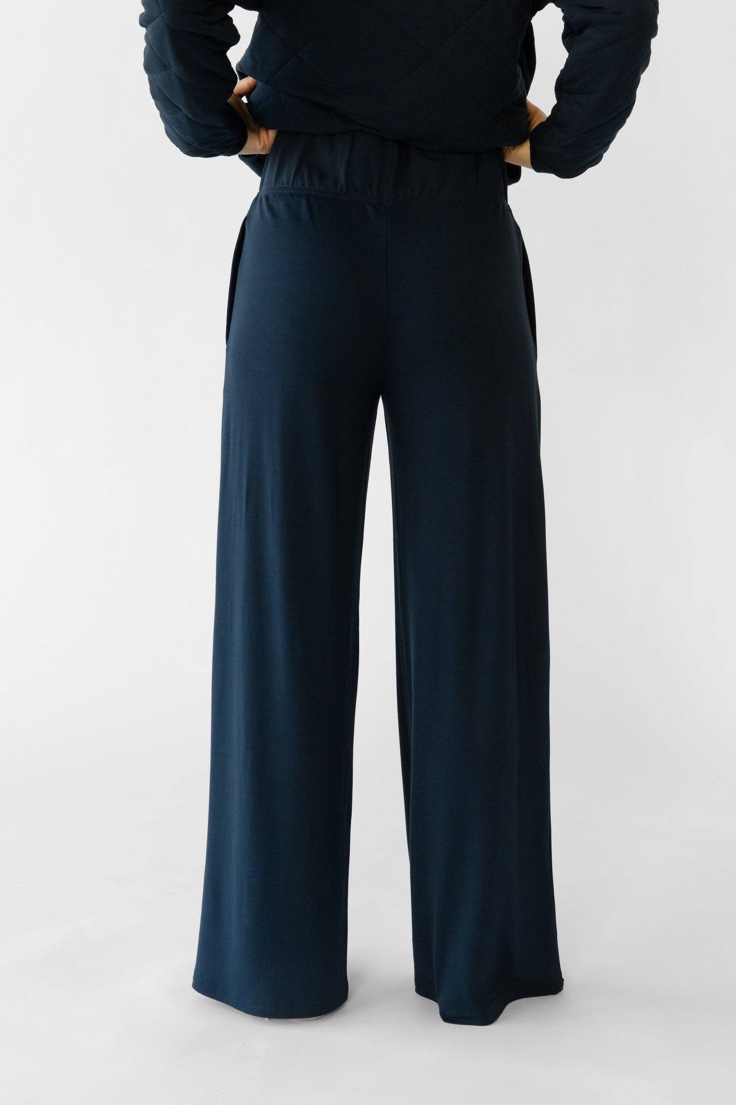 Women's Brushed Bamboo Wide Leg Pull-On Pant