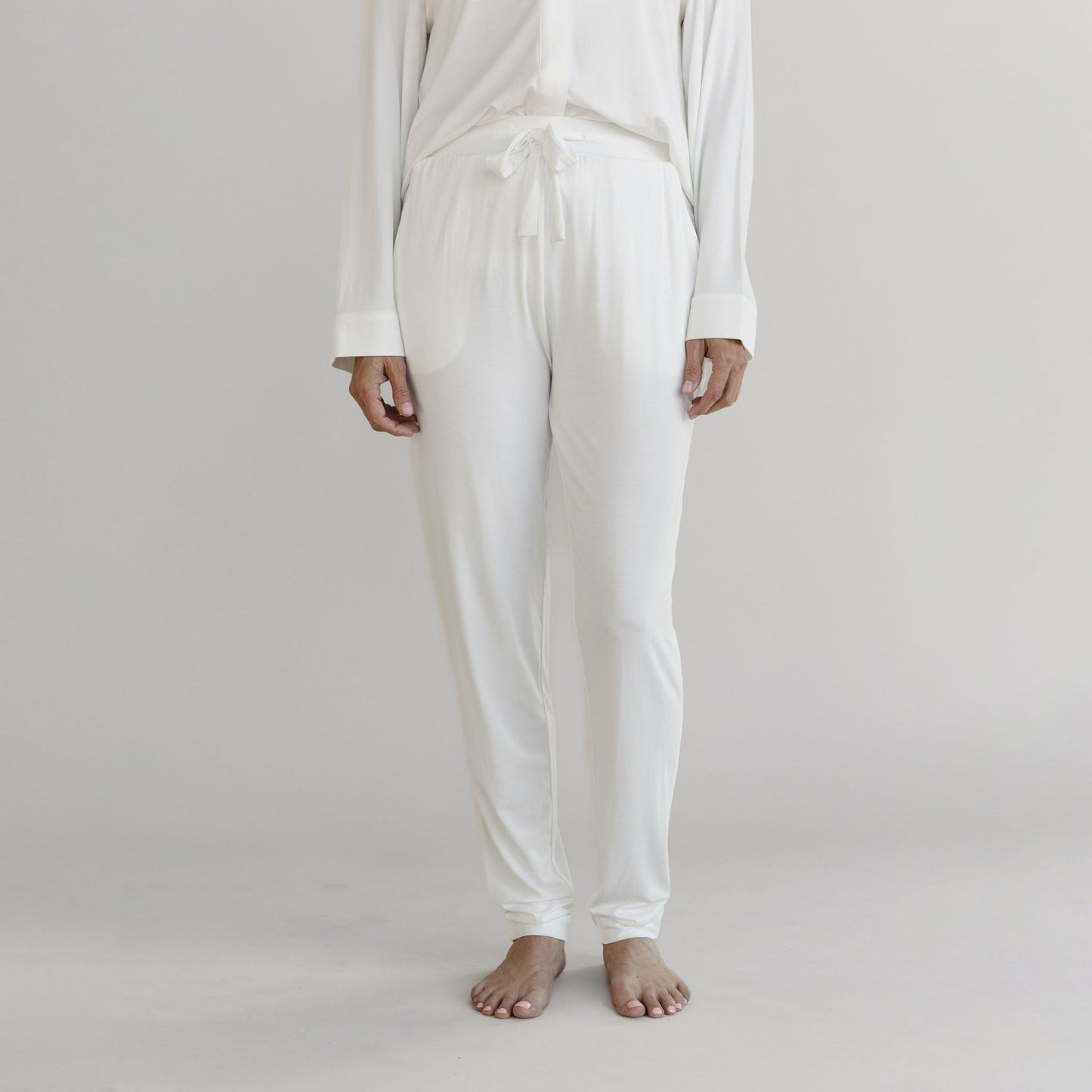 Women's Bamboo Stretch-Knit Tapered Pant - Wholesale