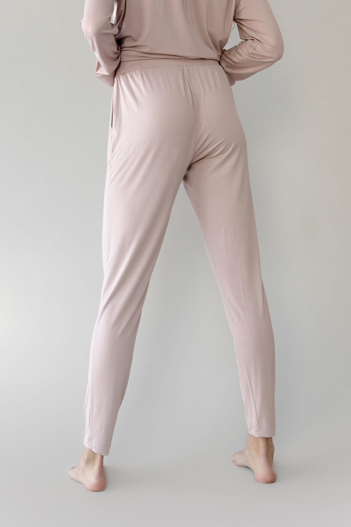 Women's Bamboo Stretch-Knit Tapered Pant - Wholesale