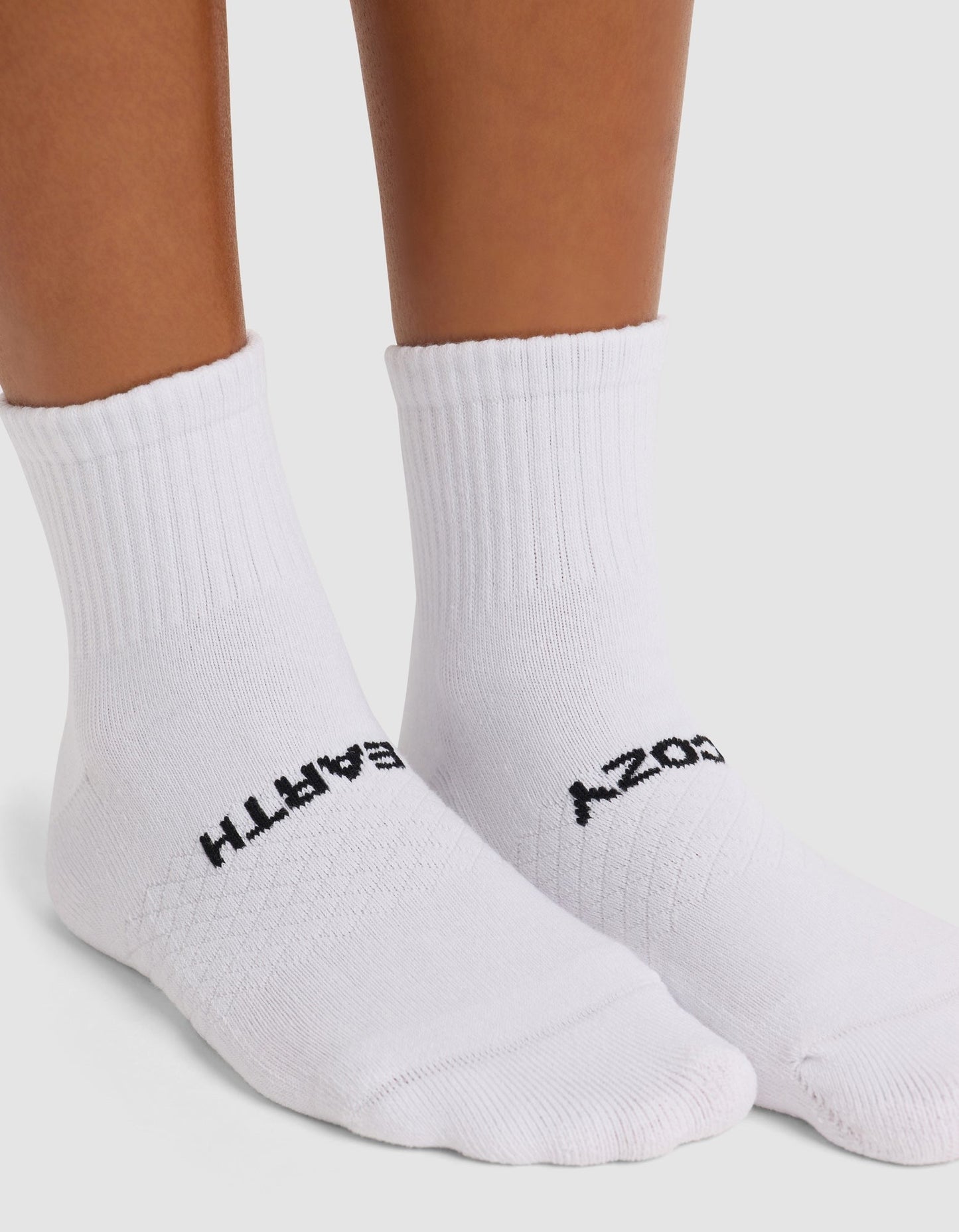 Women's Essential Quarter Sock 8-Pack