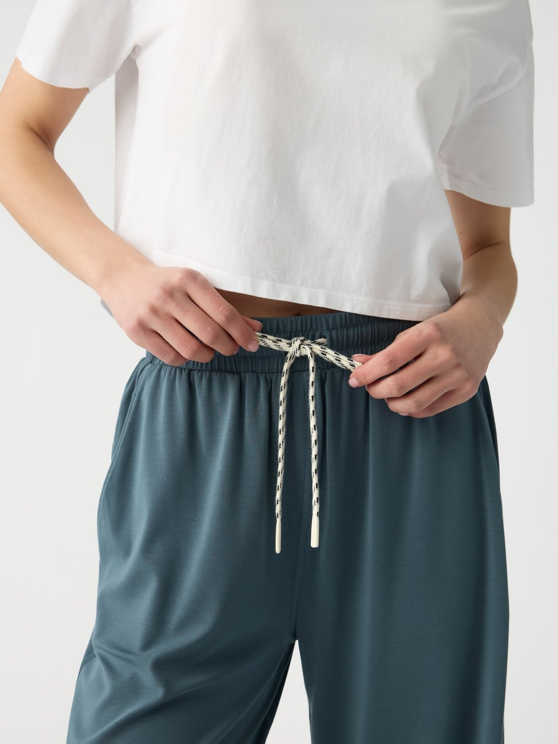 Women's Studio Cropped Wide Leg Pant - Wholesale