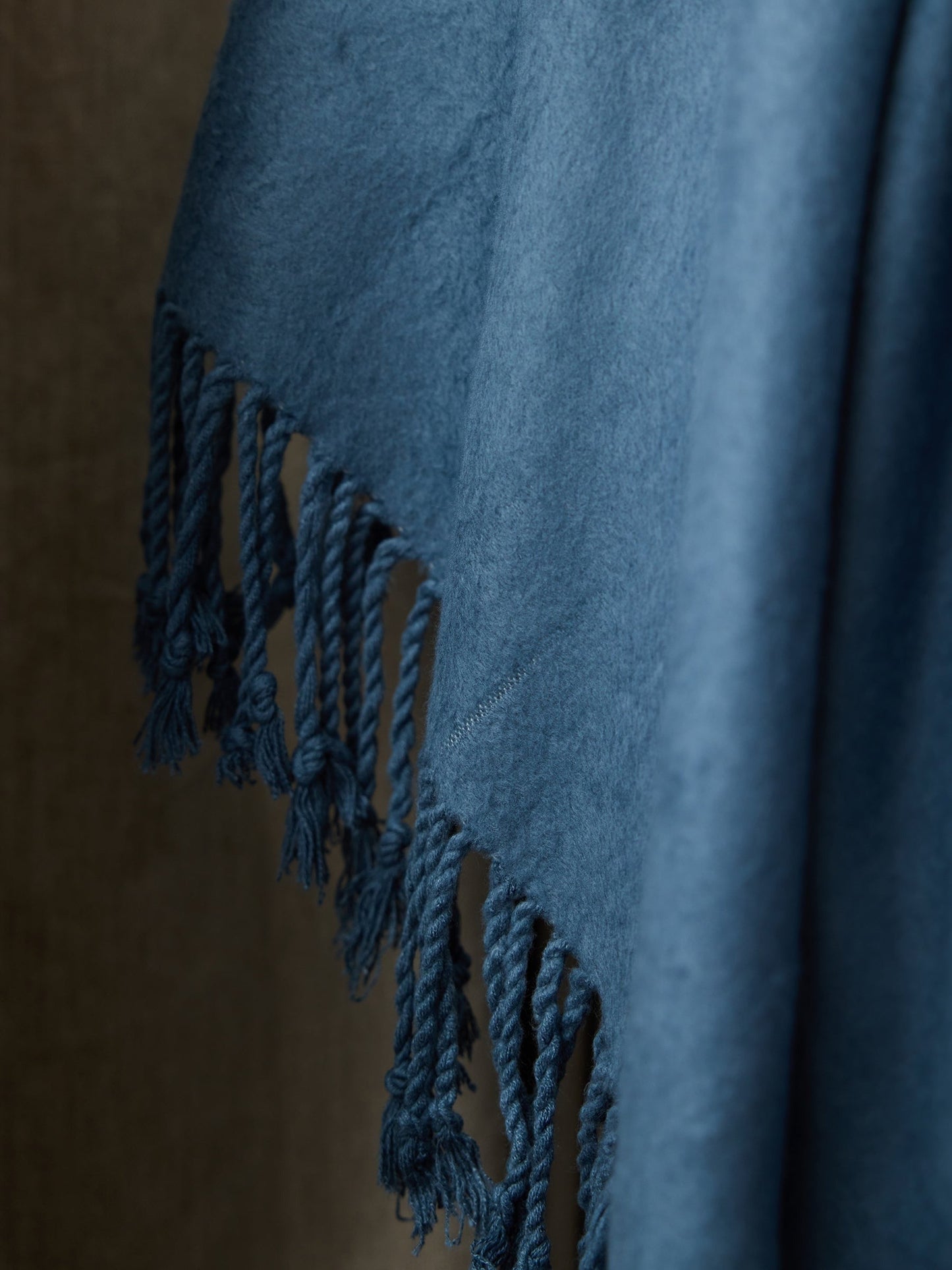 Bamboo Tassel Throw - Wholesale