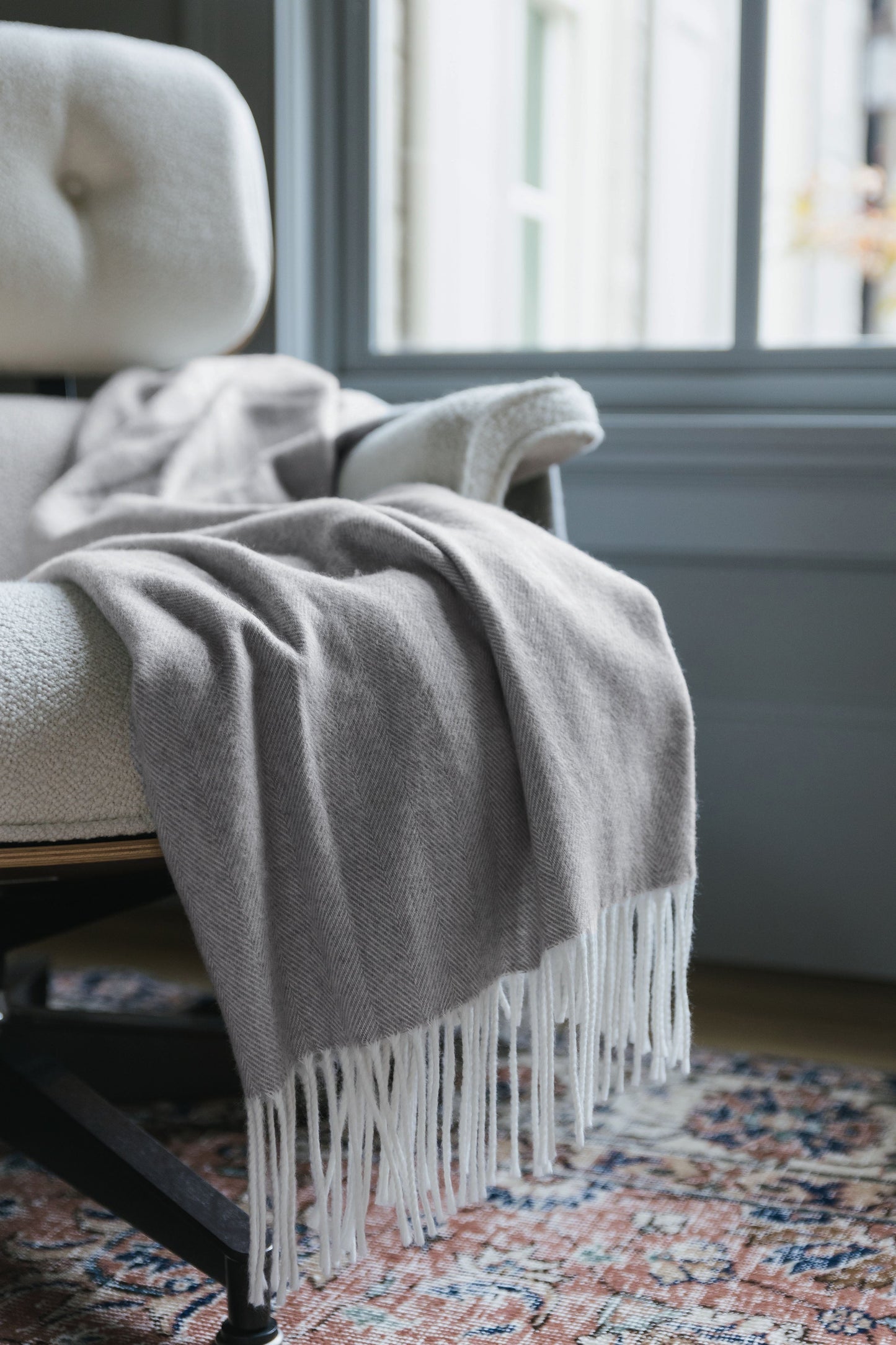 Bamboo Herringbone Tassel Throw - Wholesale