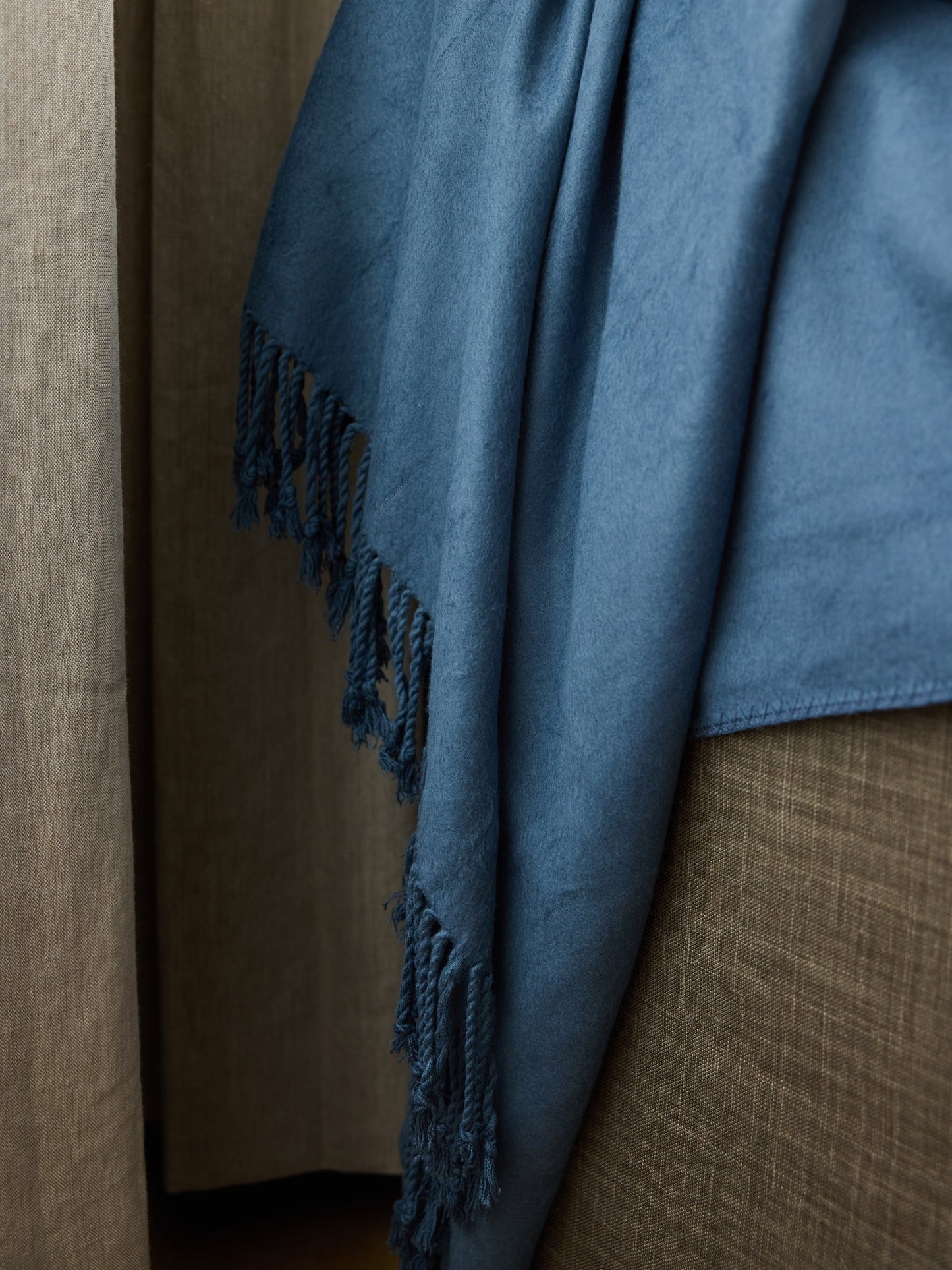 Bamboo Tassel Throw - Wholesale