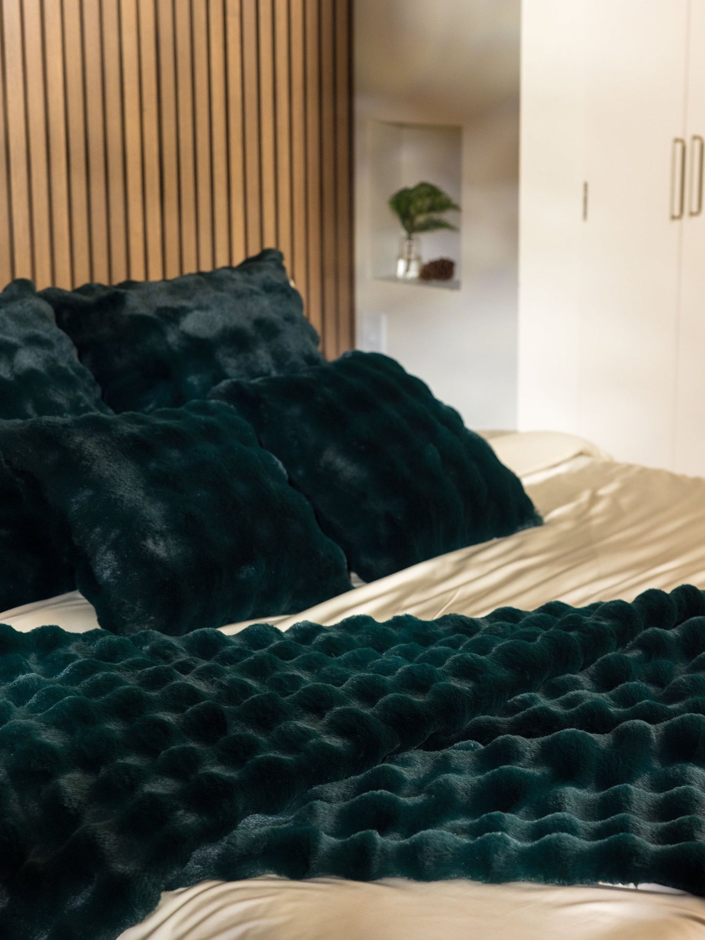 Bubble Cuddle Blanket - Wholesale