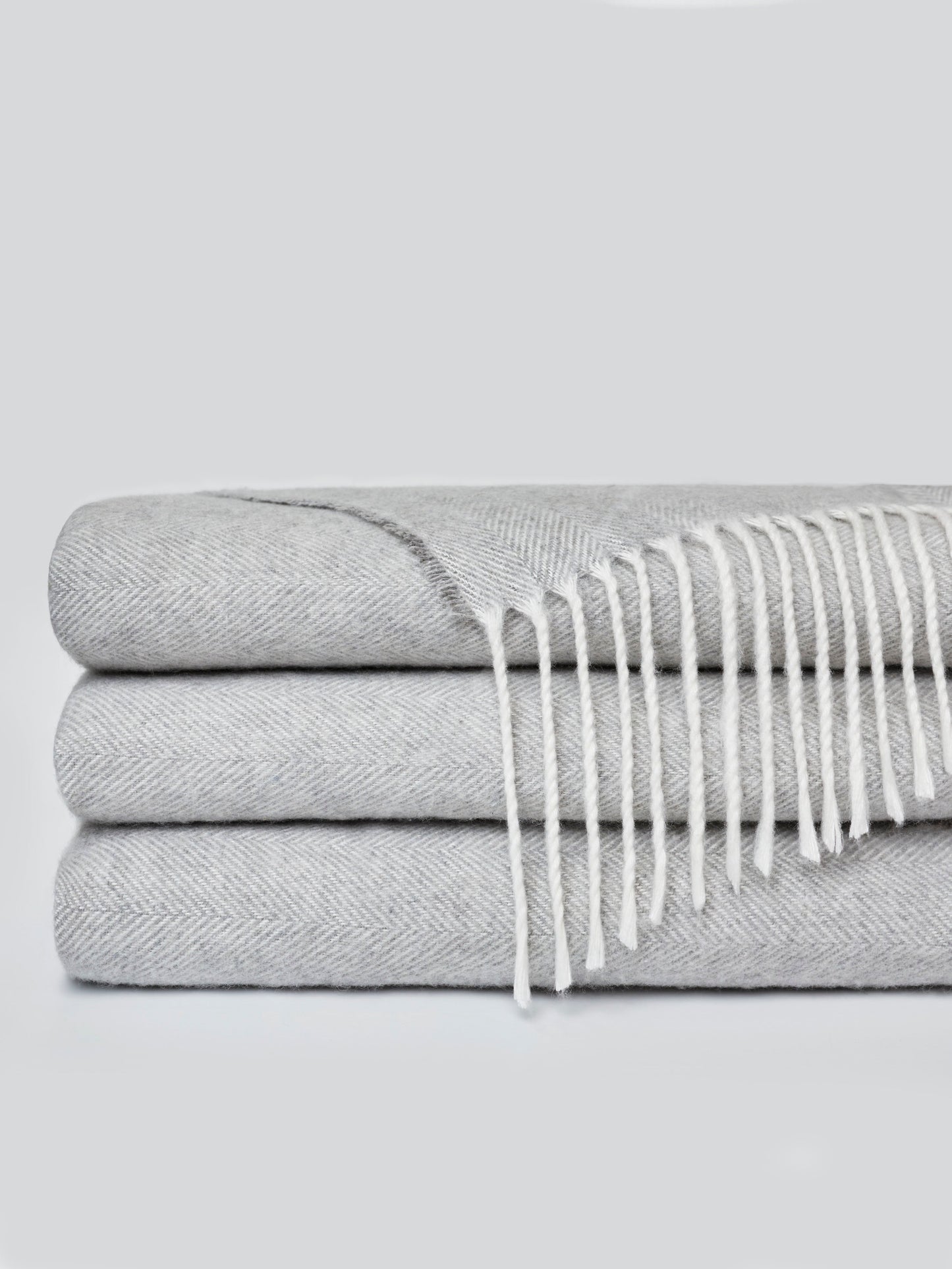 Bamboo Herringbone Tassel Throw - Wholesale