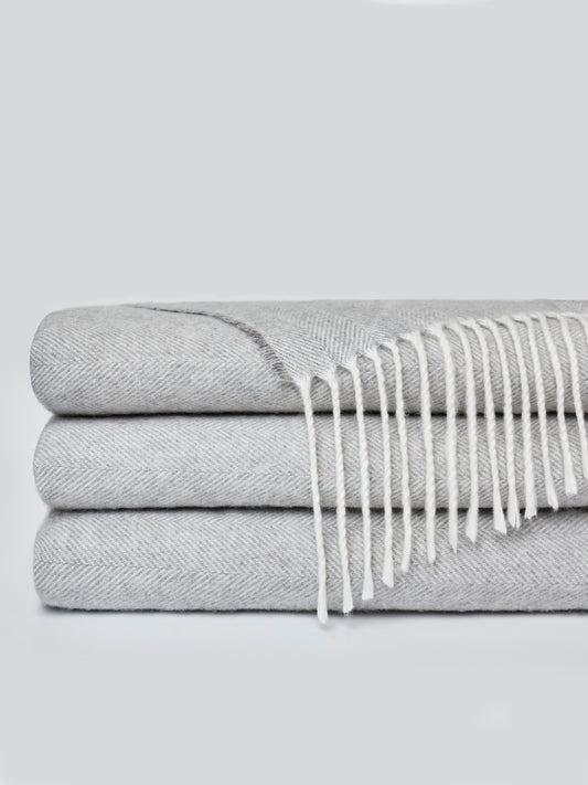Bamboo Herringbone Tassel Throw - Wholesale