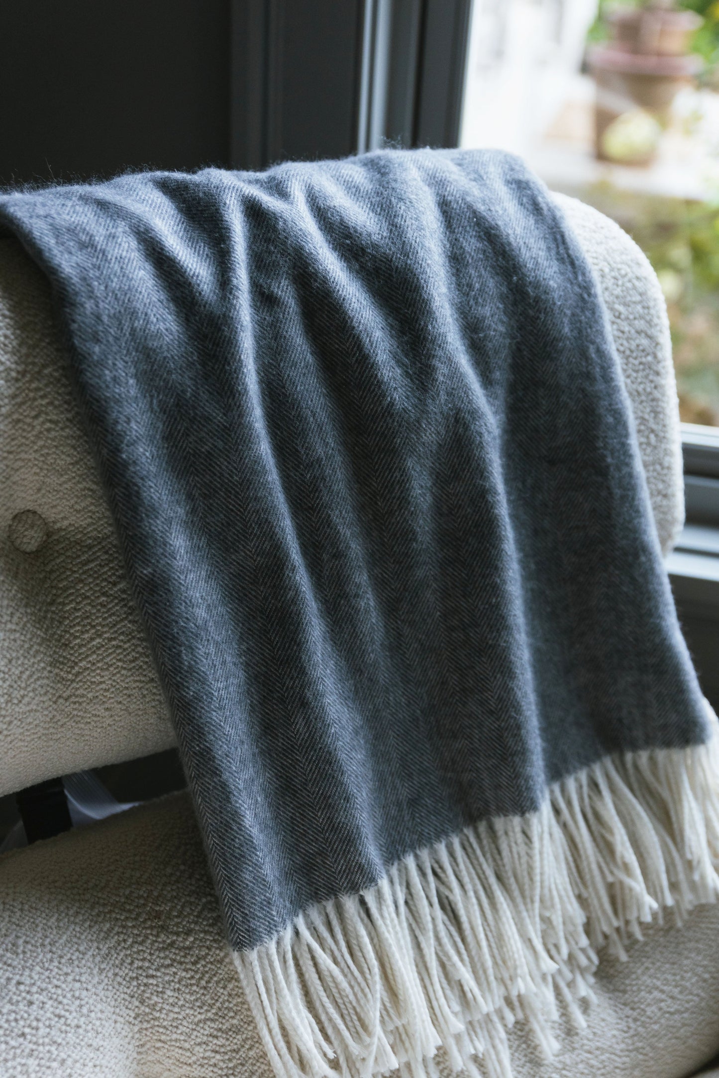 Bamboo Herringbone Tassel Throw - Wholesale