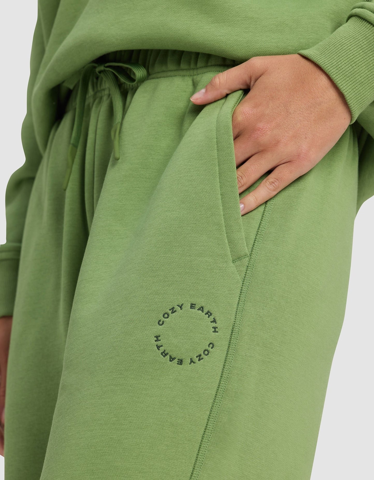 Women's Cityscape 2.0 Hoodie & Sweatpant Set