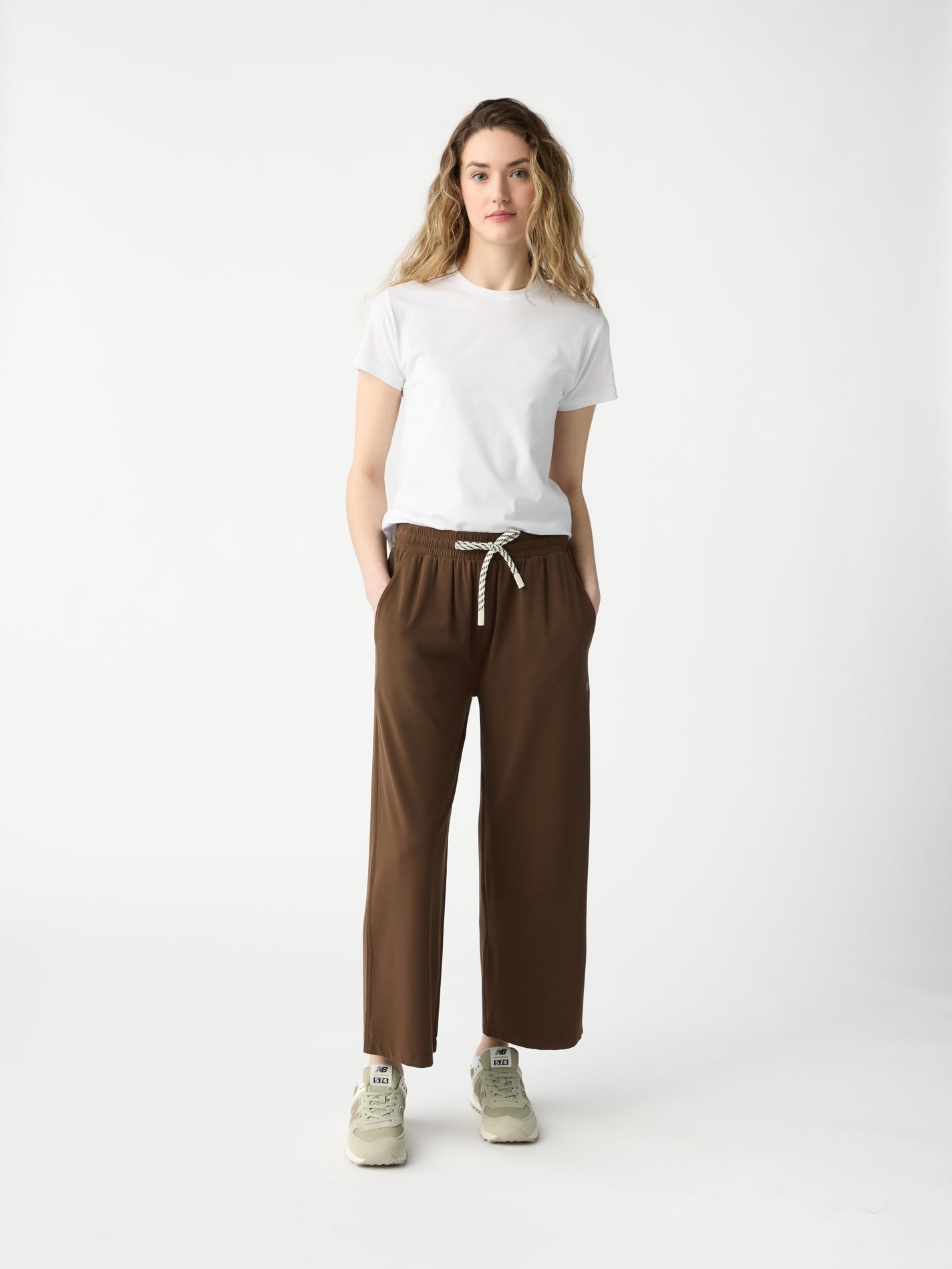 Women's Studio Cropped Wide Leg Pant - Wholesale