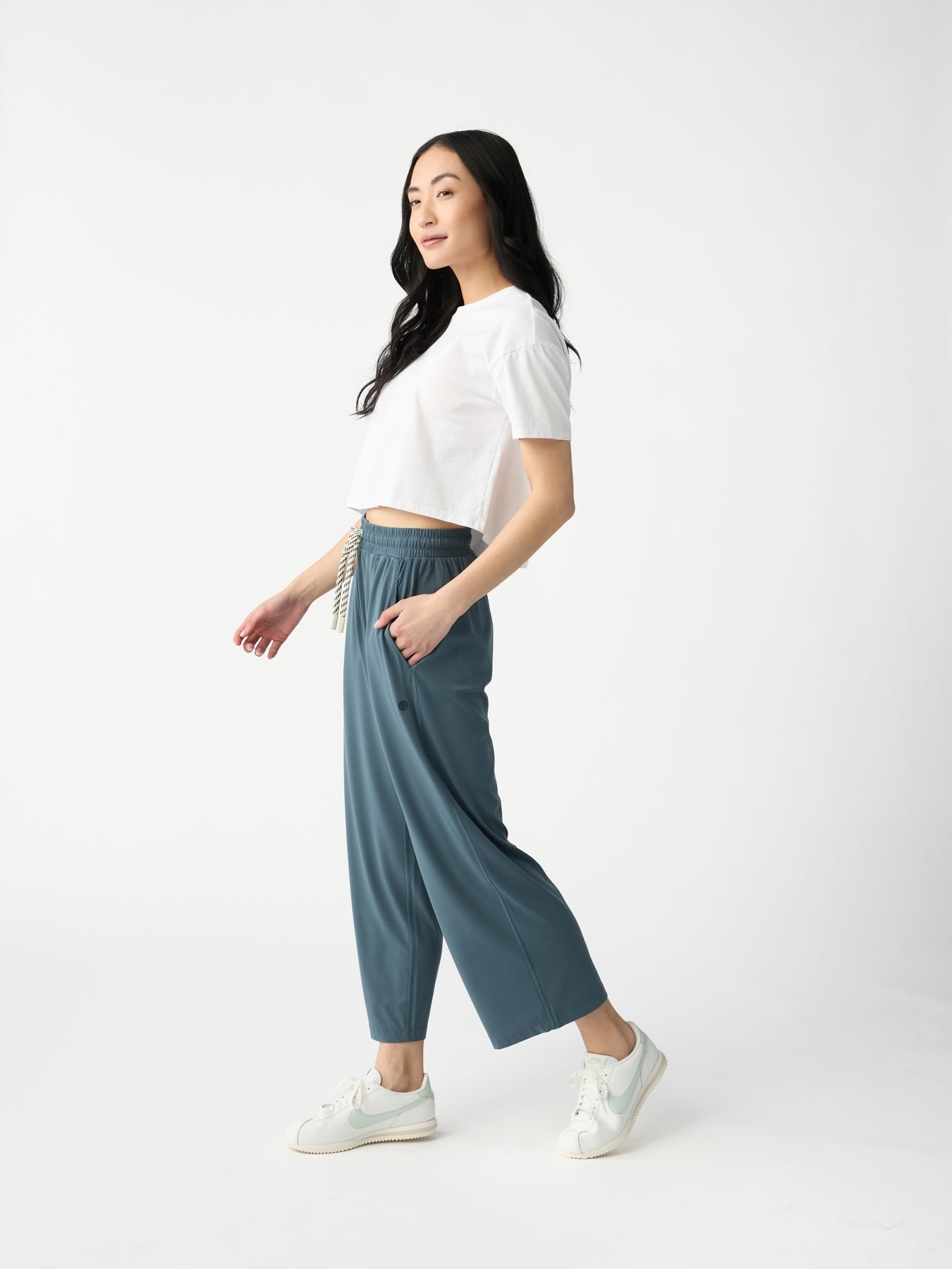 Women's Studio Cropped Wide Leg Pant - Wholesale
