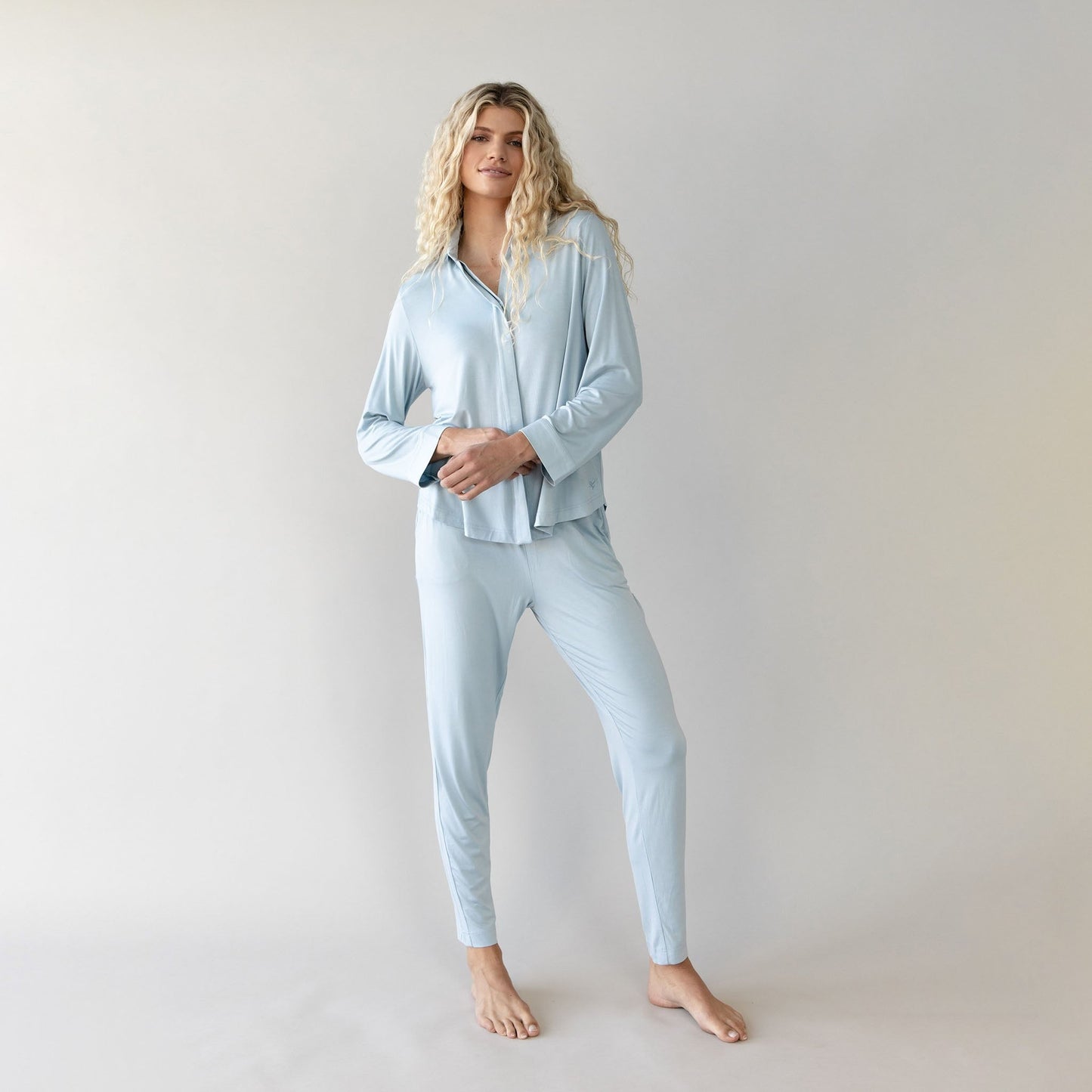 Women's Bamboo Stretch-Knit Tapered Pant - Wholesale