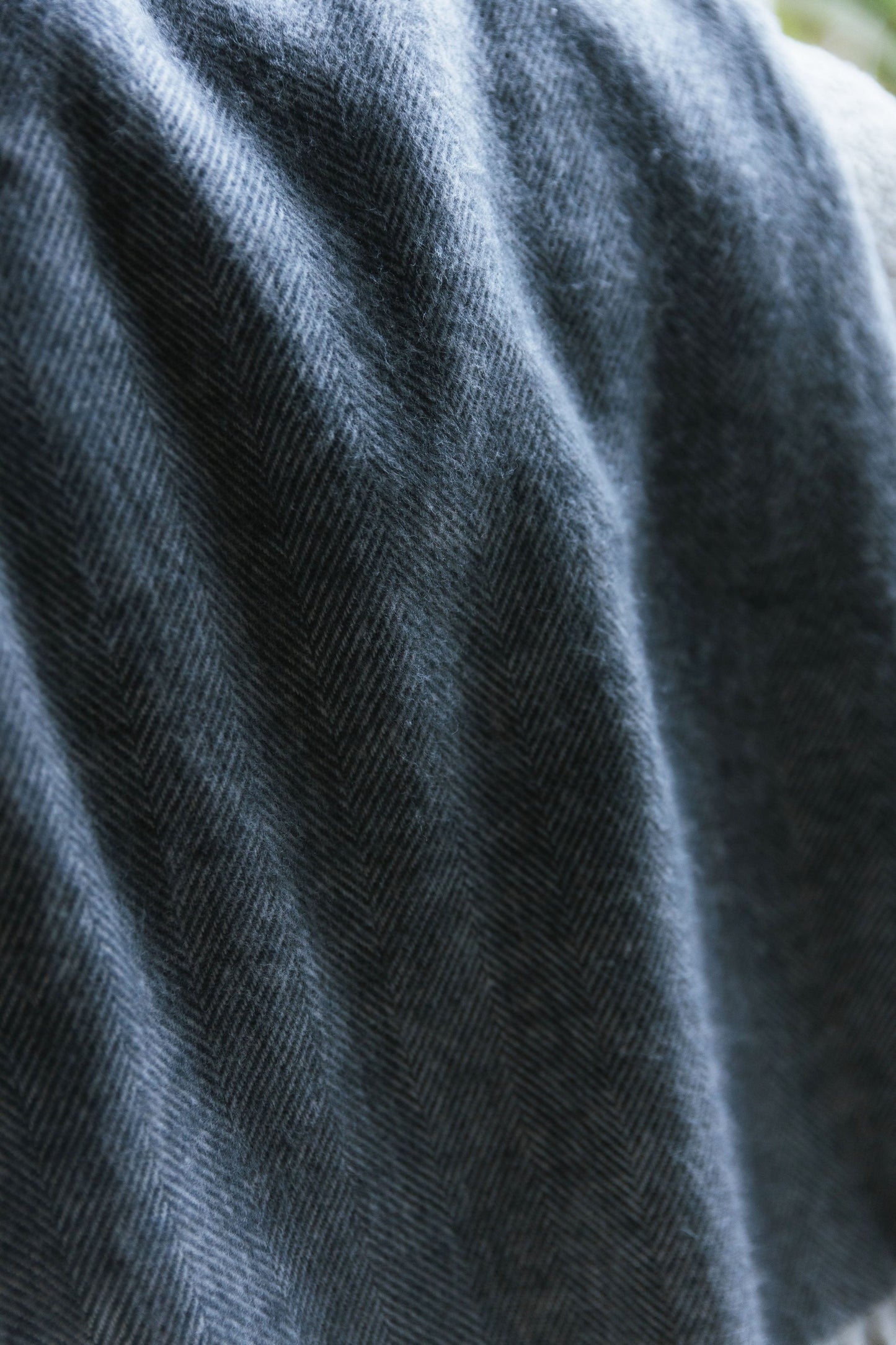 Bamboo Herringbone Tassel Throw - Wholesale