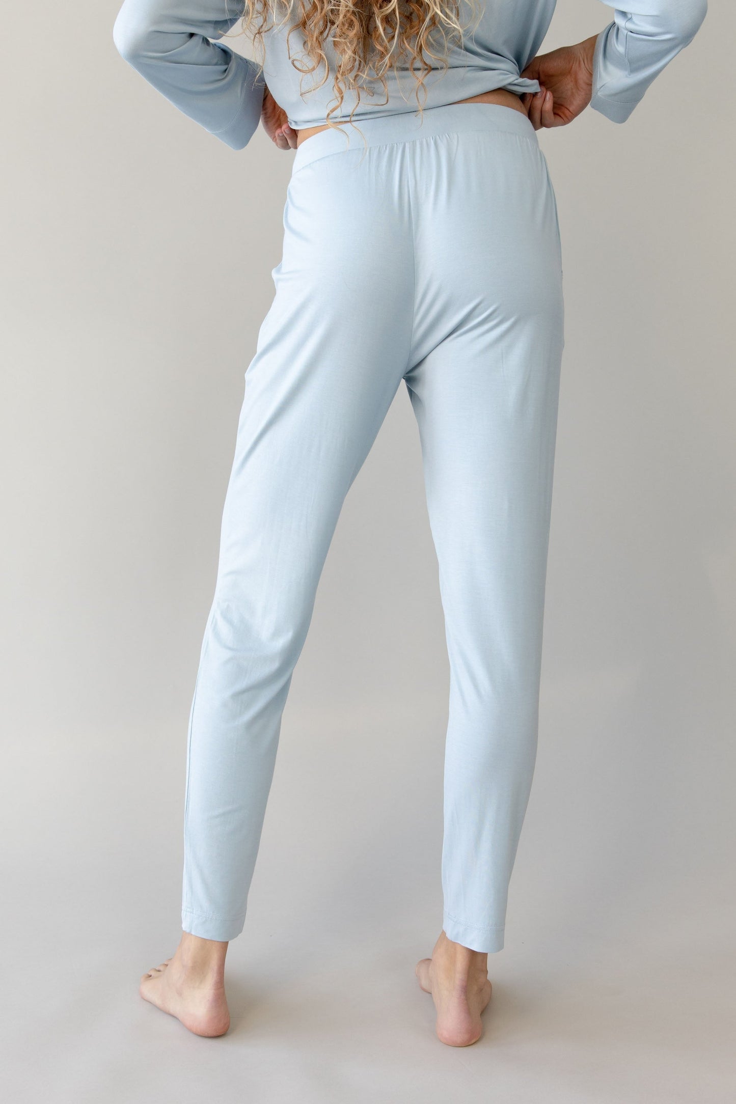 Women's Bamboo Stretch-Knit Tapered Pant - Wholesale