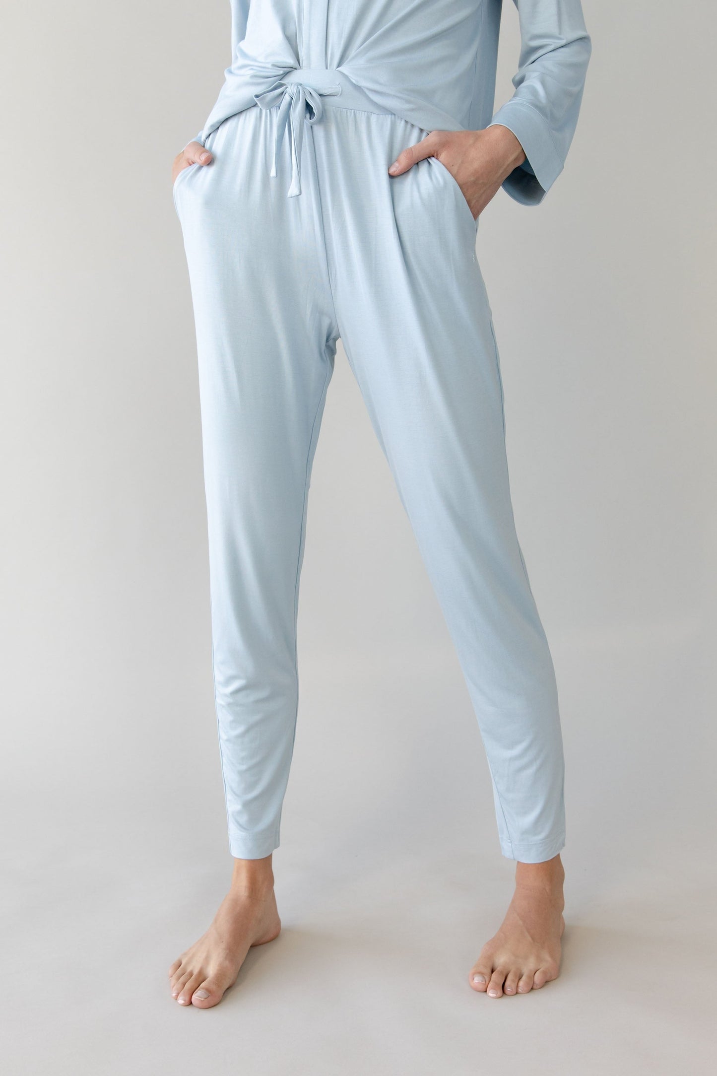 Women's Bamboo Stretch-Knit Tapered Pant - Wholesale