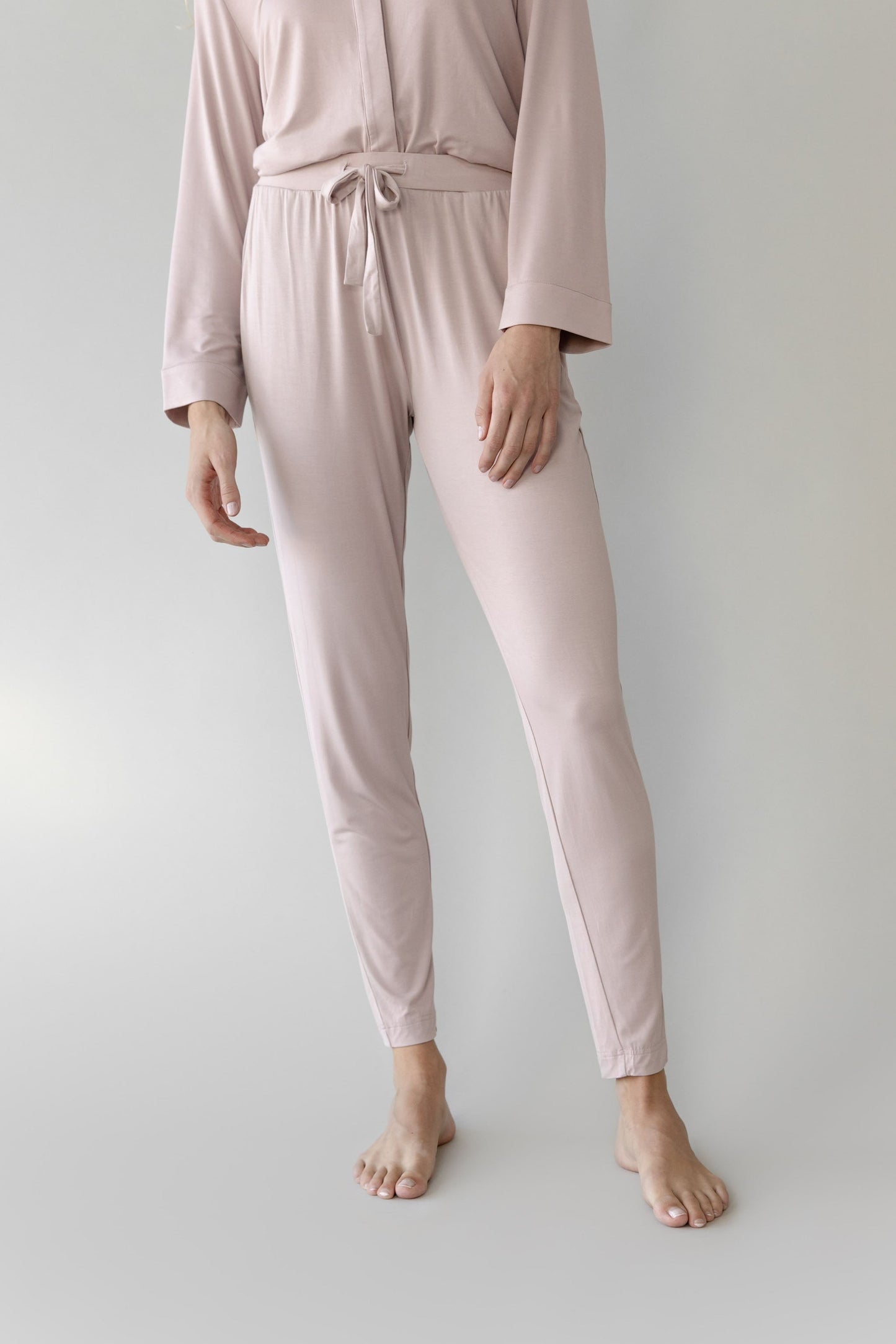 Women's Bamboo Stretch-Knit Tapered Pant - Wholesale