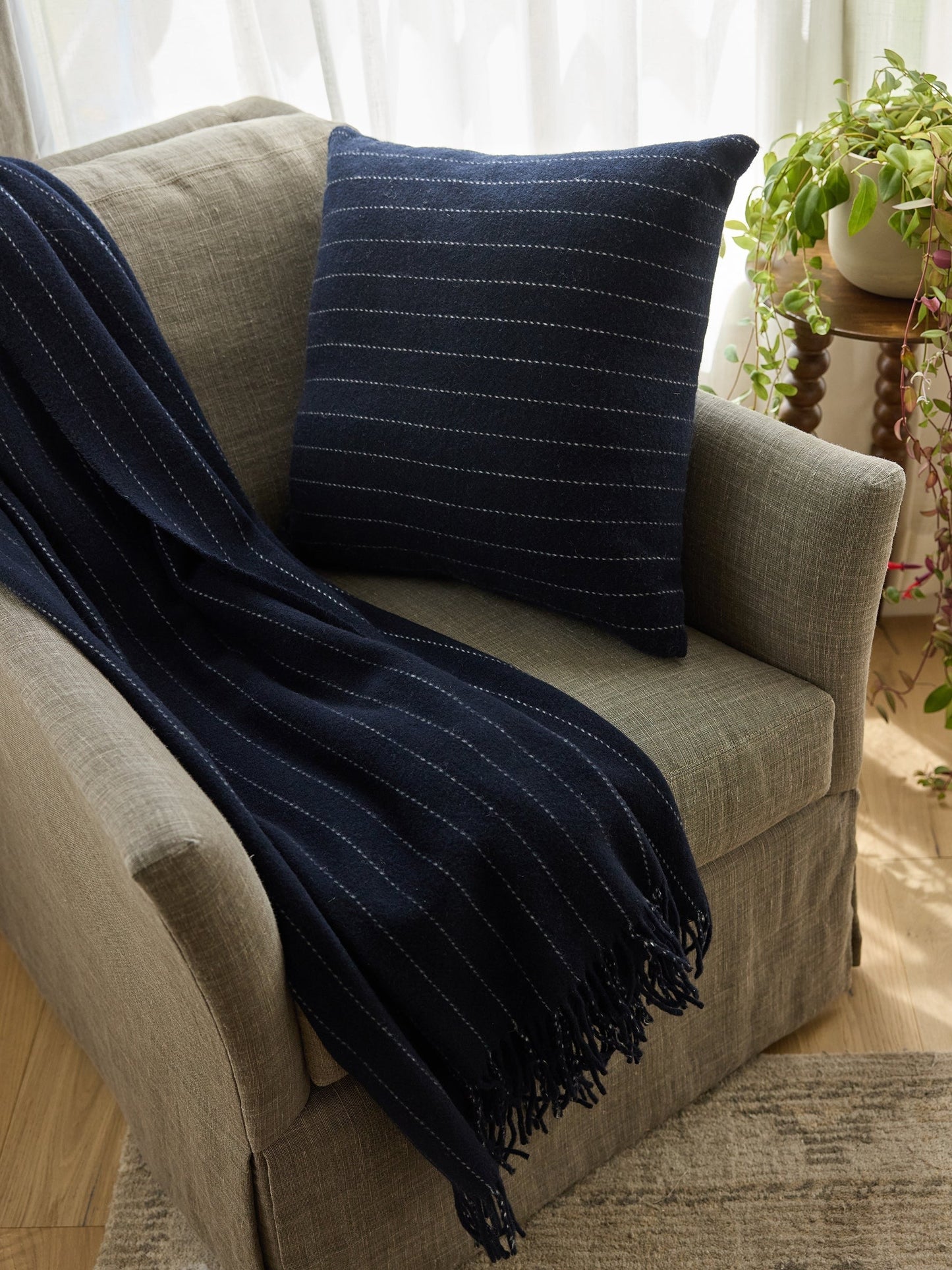 Florence Pillow - Wholesale
