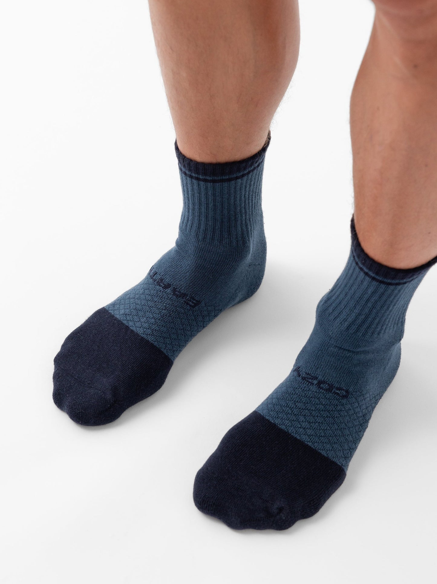 Essential Quarter Sock 4-Pack - Wholesale